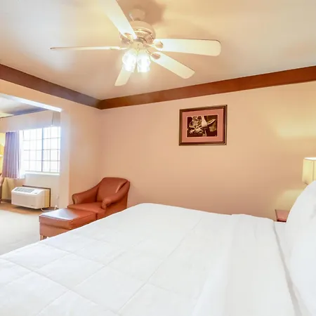 Texan Inn By Oyo Beeville Us-181 Exterior foto