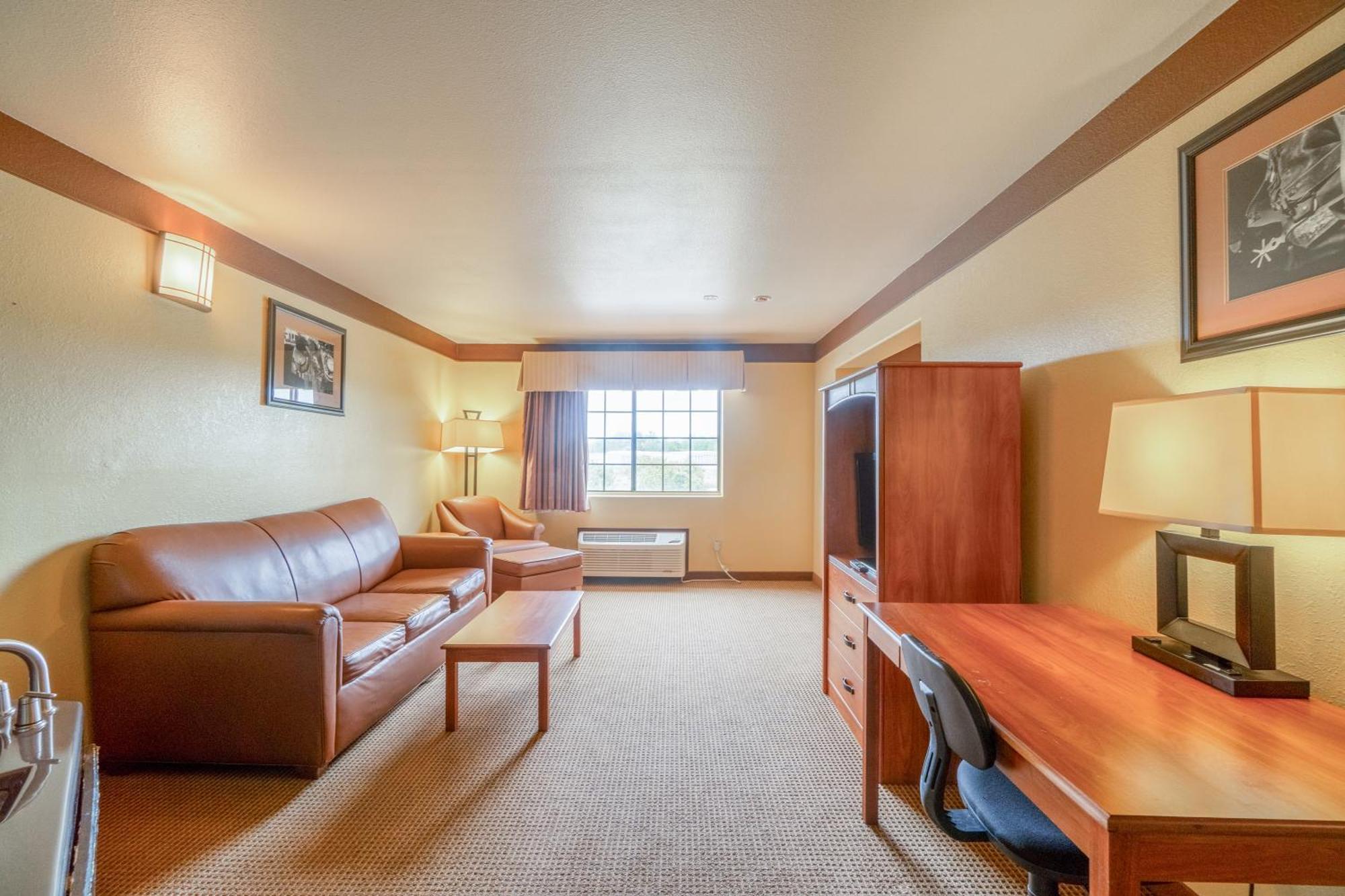 Texan By Oyo Us-181 Hotel Beeville