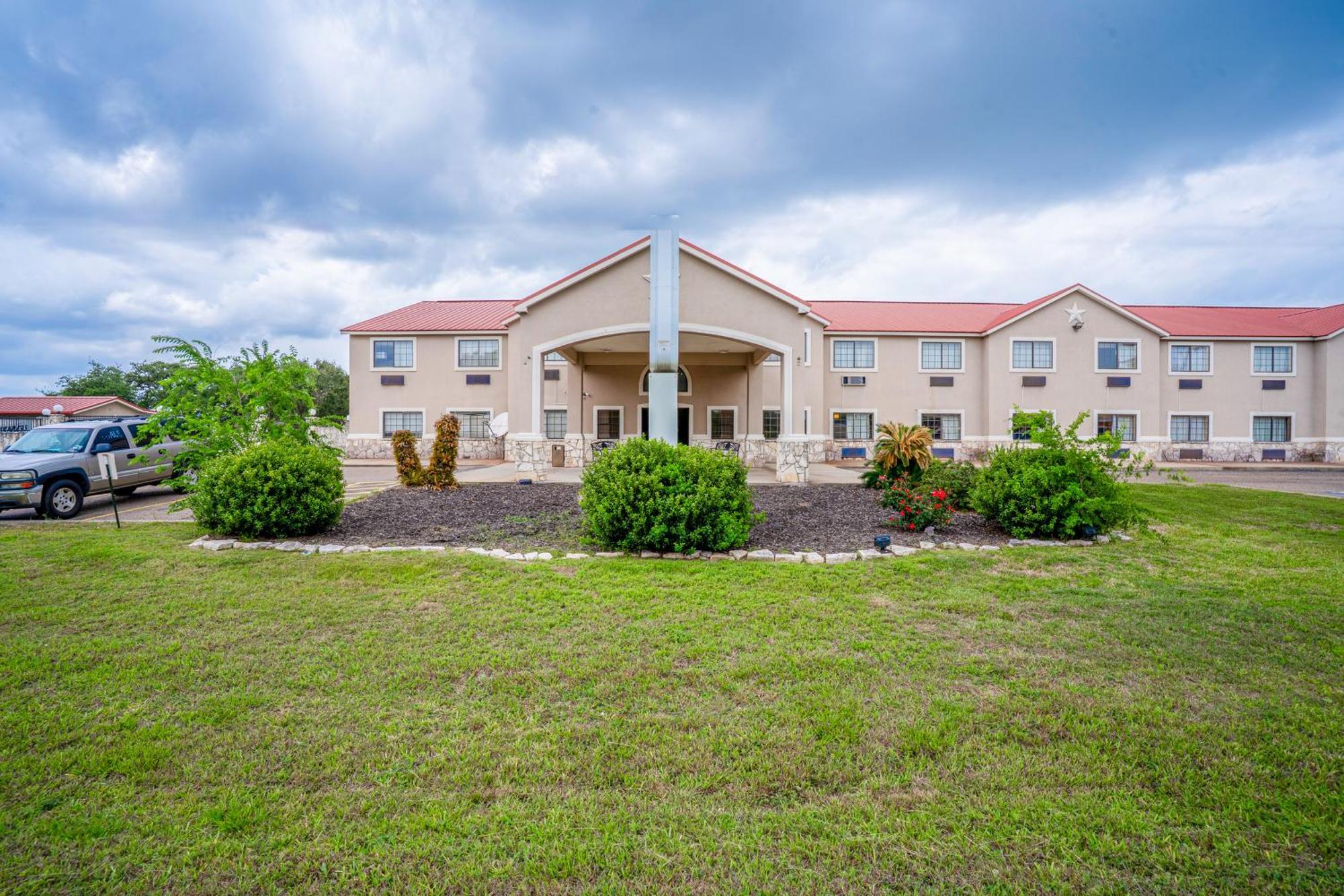 Hotel Texan By Oyo Us-181 Beeville